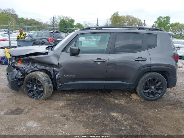 ZACCJABT3GPD87283 Jeep Renegade