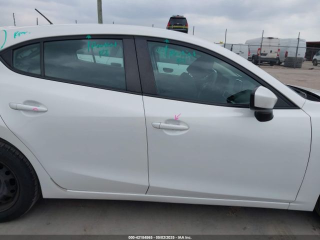 3MZBM1K76FM230268 Mazda Mazda3 I Sport