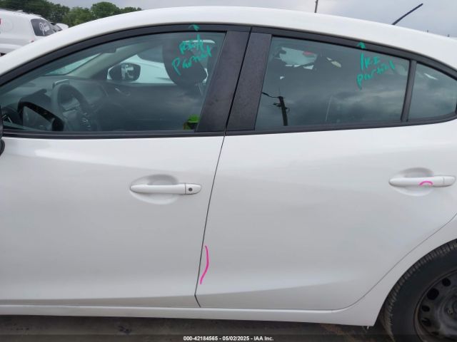 3MZBM1K76FM230268 Mazda Mazda3 I Sport