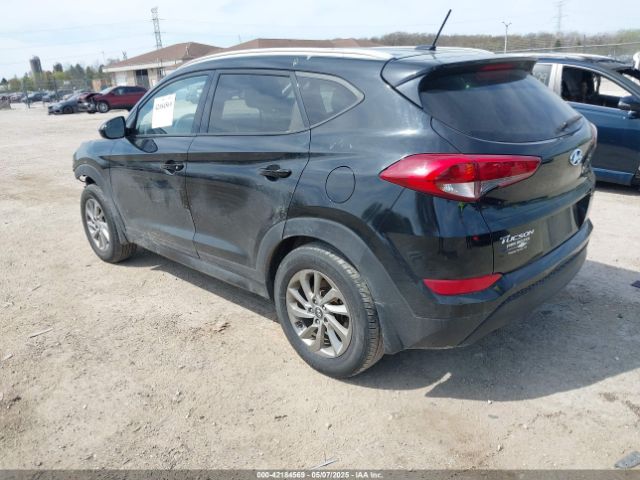 KM8J33A4XGU149335 Hyundai TUCSON SE