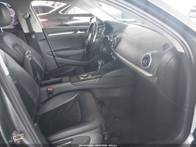 2015 AUDI A3 WAUACGFF3F1073735 Photo 4