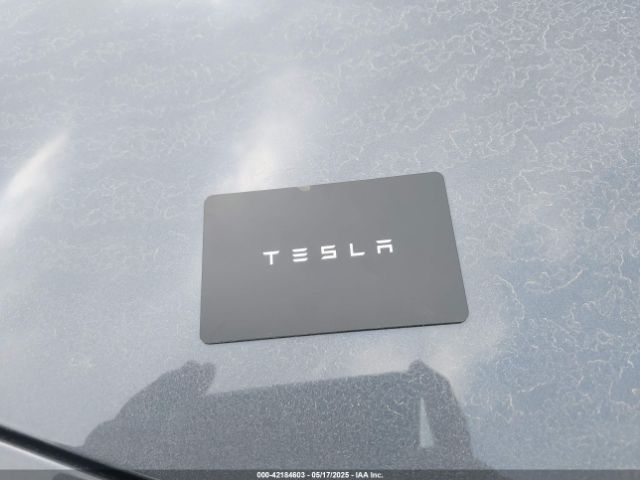 7SAYGDEF2NF454099 Tesla Model Y Performance Dual Motor All-wheel Drive