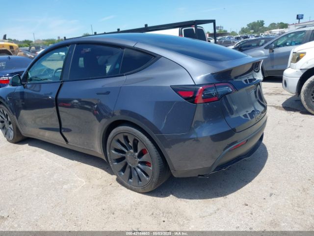 7SAYGDEF2NF454099 Tesla Model Y Performance Dual Motor All-wheel Drive