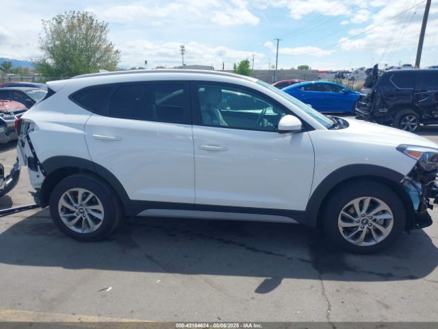 KM8J33A48JU766322 Hyundai TUCSON SEL