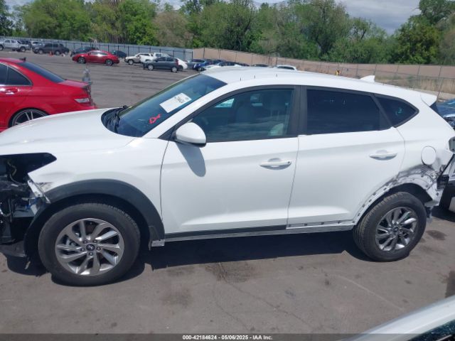 KM8J33A48JU766322 Hyundai TUCSON SEL