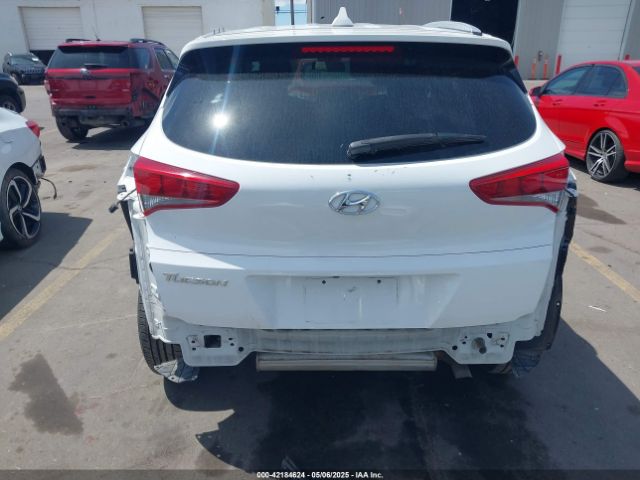 KM8J33A48JU766322 Hyundai TUCSON SEL