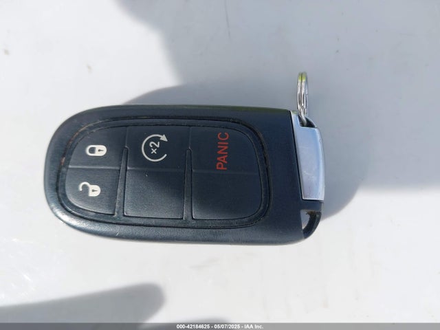 1C4PJMLXXKD478076 Jeep 2019