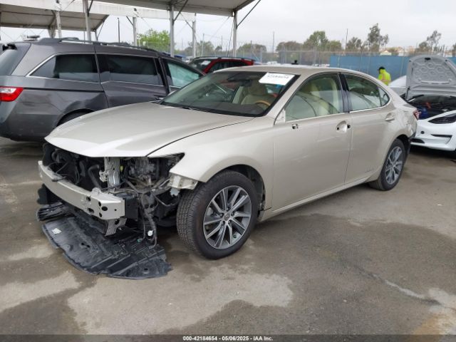 JTHBW1GG3J2194320 Lexus ES 300H