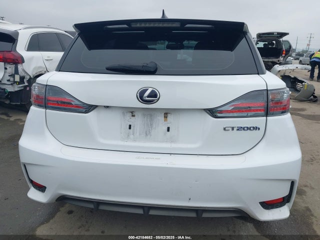 Lexus 2zr-fxe+3jm 2014 JTHKD5BH0E2181074 Image 16