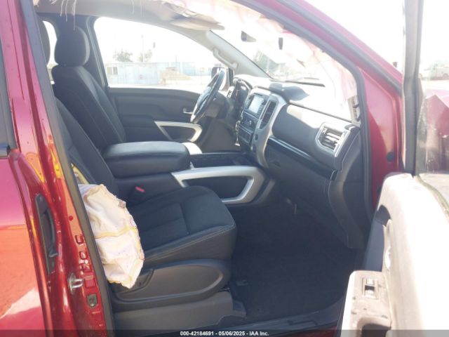 1N6AA1C55HN569534 Nissan TITAN SV