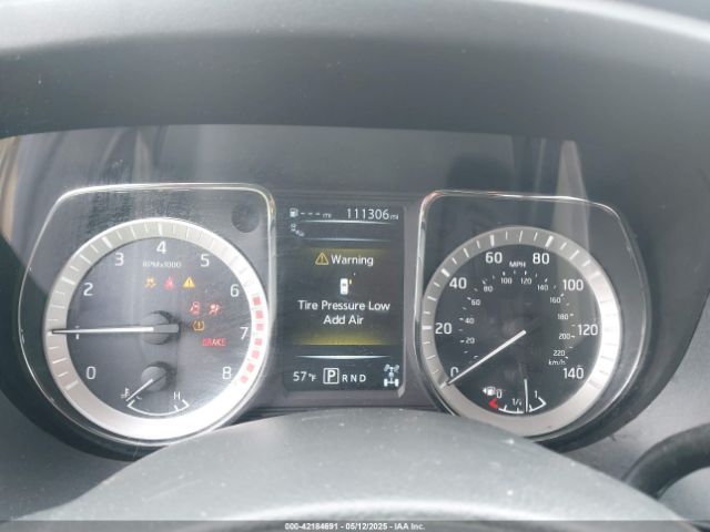 1N6AA1C55HN569534 Nissan TITAN SV