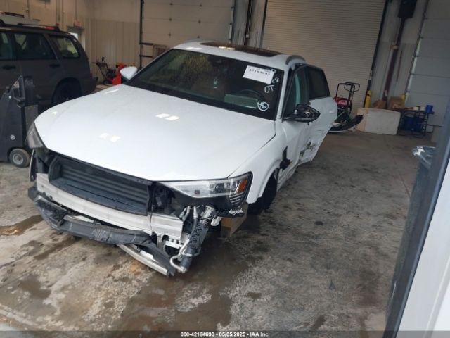 2019 AUDI E-TRON WA1LAAGE4KB023803 Photo 1