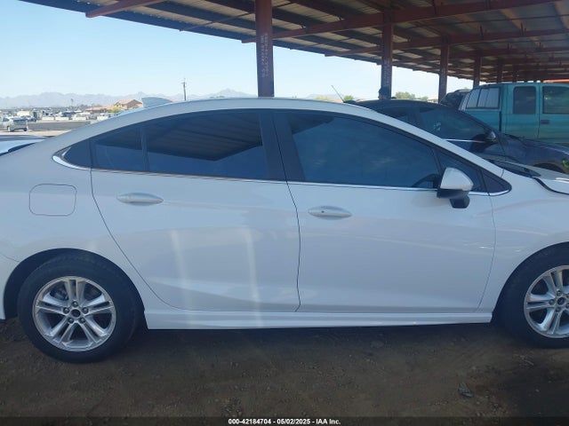 1G1BE5SM8H7120714 Chevrolet Cruze Lt Auto