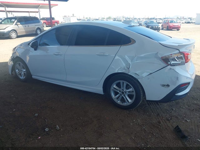 1G1BE5SM8H7120714 Chevrolet Cruze Lt Auto