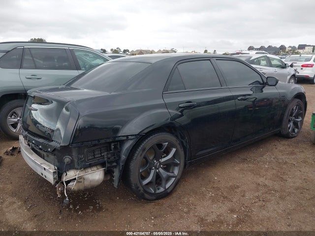 Chrysler 300 300s 2021 2C3CCABG9MH545964 Image 4