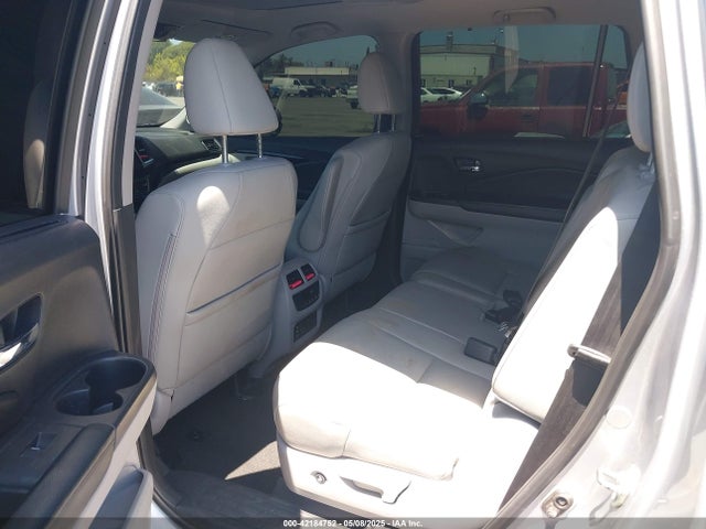 5FNYF6H99GB058935 Honda Pilot Touring
