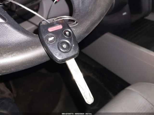 5FNYF4H25EB006349 Honda PILOT LX