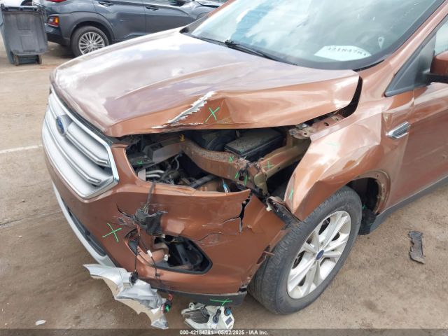 1FMCU0G90HUB73023 Ford ESCAPE SE