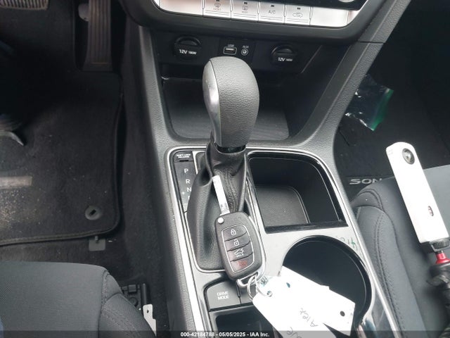 5NPE24AF8JH693284 Hyundai SONATA SE