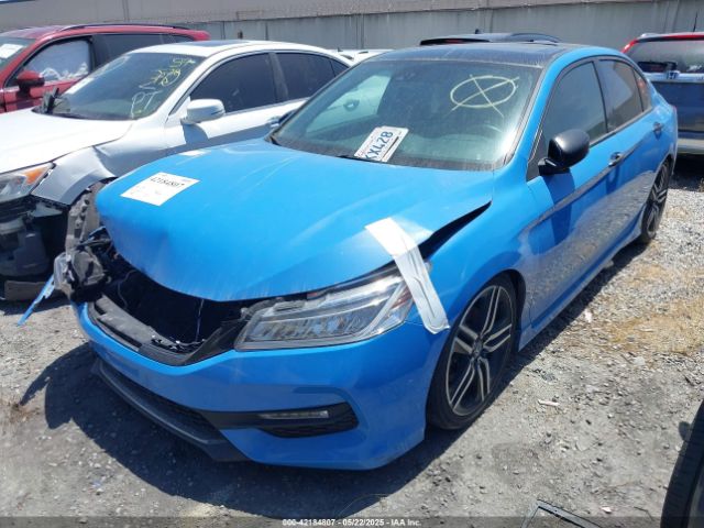 1HGCR3F95GA011852 Honda Accord Touring