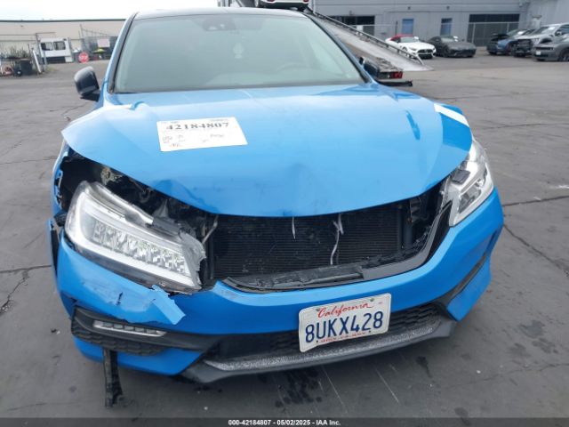 1HGCR3F95GA011852 Honda Accord Touring
