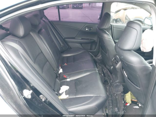 1HGCR3F95GA011852 Honda Accord Touring