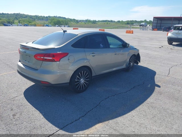 Ford 2015 2015 1FADP3F20FL340690 Image 4