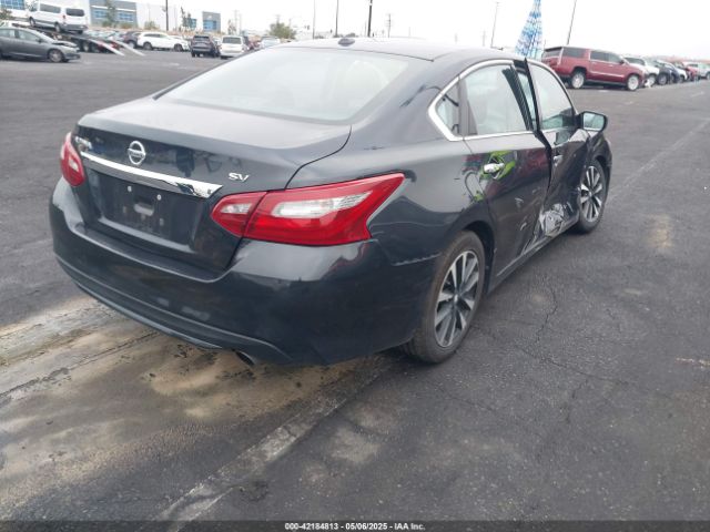 1N4AL3AP0JC261157 Nissan Altima 2.5 Sv