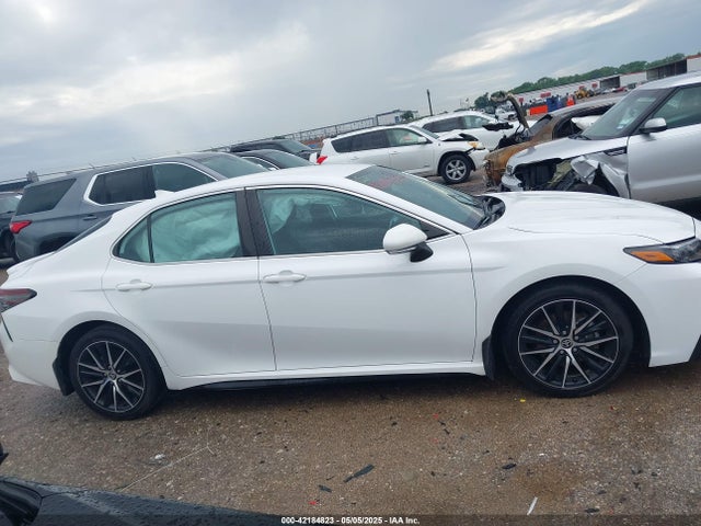 4T1G11AK5NU674903 Toyota CAMRY SE
