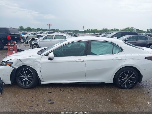 4T1G11AK5NU674903 Toyota CAMRY SE
