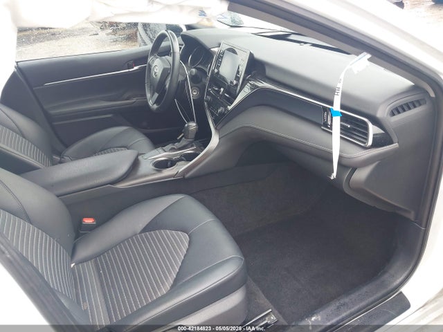 4T1G11AK5NU674903 Toyota CAMRY SE