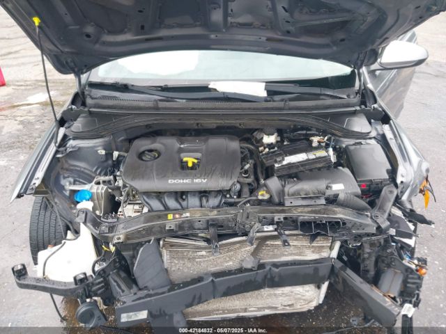 5NPD74LF7JH386764 Hyundai ELANTRA SE