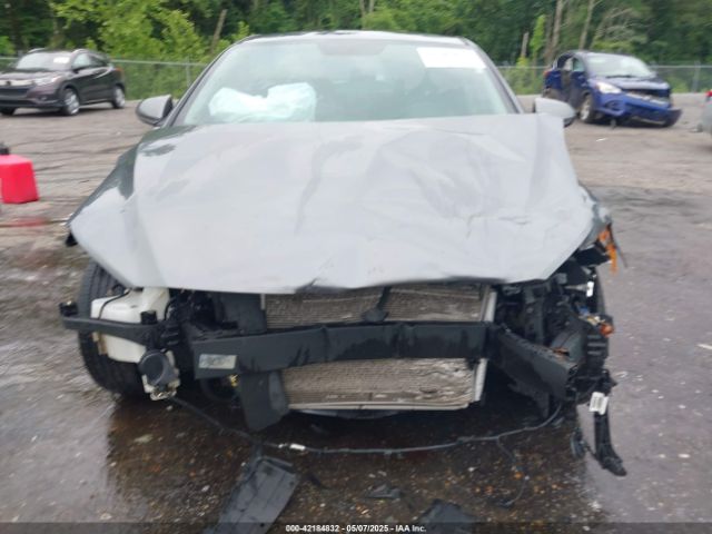 5NPD74LF7JH386764 Hyundai ELANTRA SE