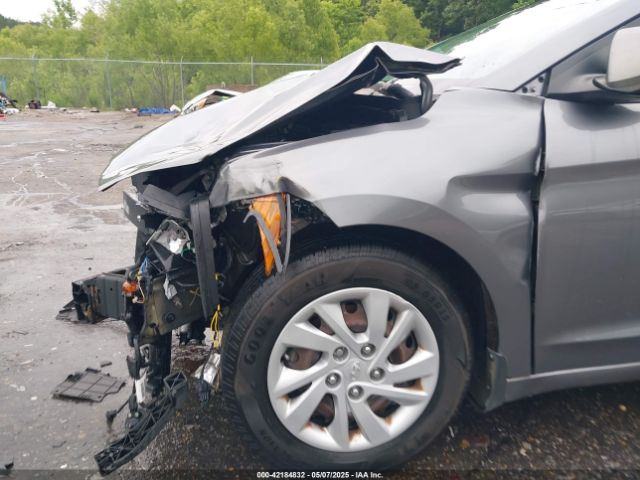 5NPD74LF7JH386764 Hyundai ELANTRA SE