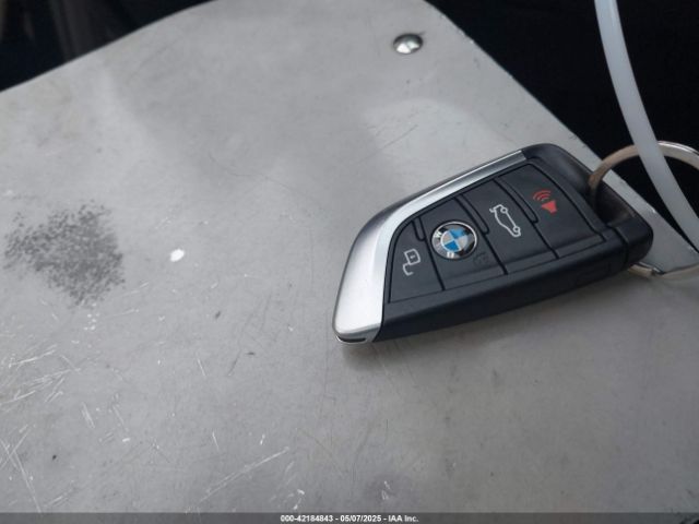 3MW5R1J02M8B95303 BMW 3 Series 330i