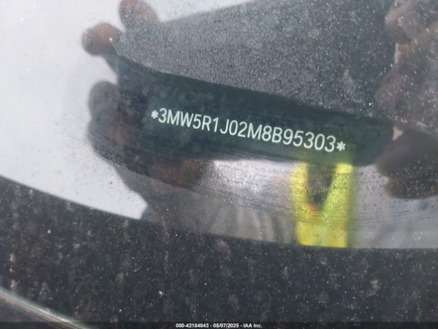 3MW5R1J02M8B95303 BMW 3 Series 330i
