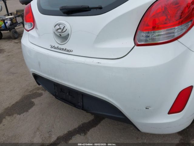 KMHTC6AD7GU279874 Hyundai Veloster