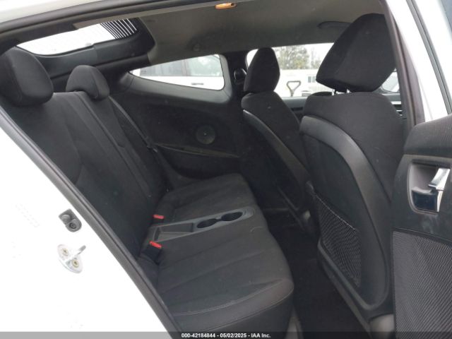 KMHTC6AD7GU279874 Hyundai Veloster