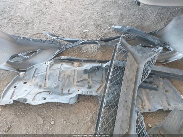 4T1B11HK9JU133329 Toyota CAMRY SE
