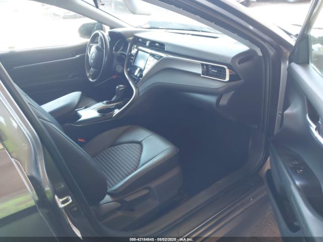 4T1B11HK9JU133329 Toyota CAMRY SE
