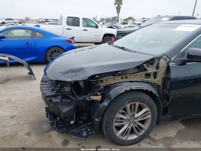 4T1BF1FK9HU364245 Toyota CAMRY SE