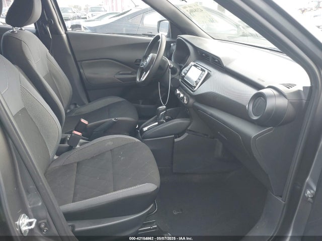 3N1CP5CU6KL496256 Nissan KICKS S