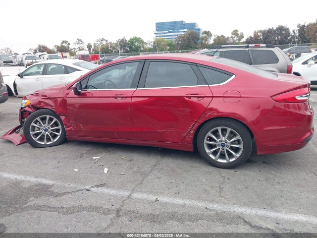 3FA6P0H70HR416588 Ford FUSION SE