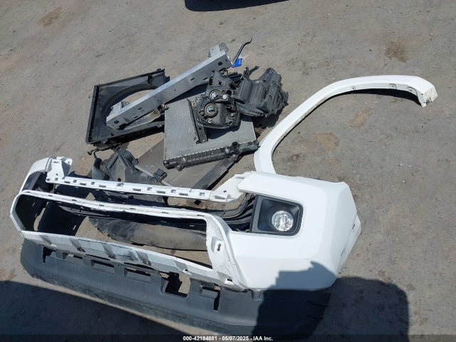 3TMAZ5CNXKM079661 Toyota Tacoma Trd Sport