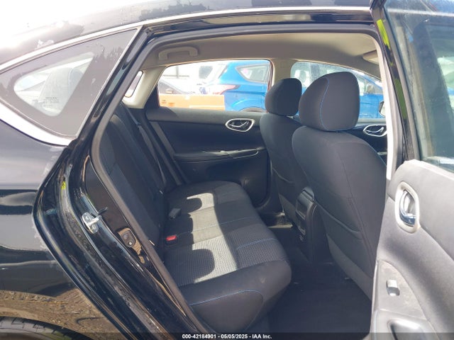 3N1AB7AP1JY269315 Nissan SENTRA SR