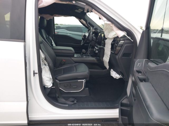 1FTFW5L81RFC03870 Ford F-150 Lariat