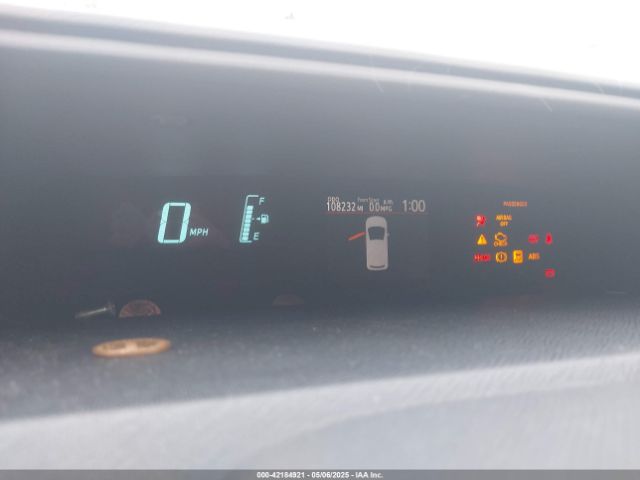 JTDKDTB30E1075448 Toyota Prius C One