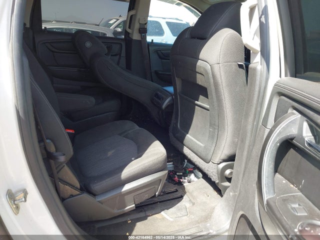 1GNKRHKD1EJ305643 Chevrolet Traverse 2lt