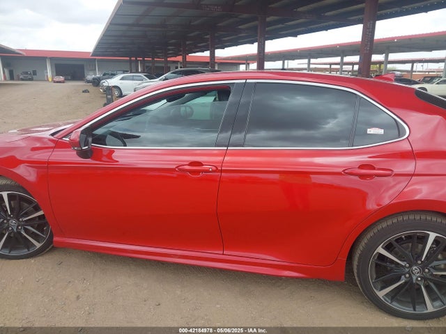 4T1B61HK5KU288320 Toyota CAMRY XSE