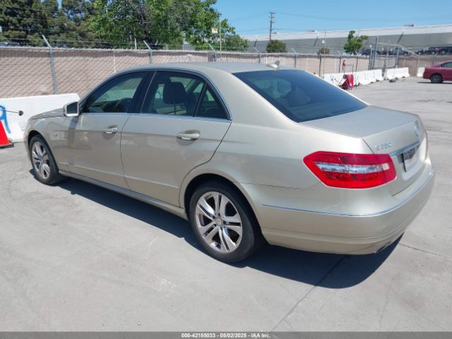 2011 MERCEDES-BENZ E 350 BLUETEC WDDHF2EB6BA342255 Photo 2
